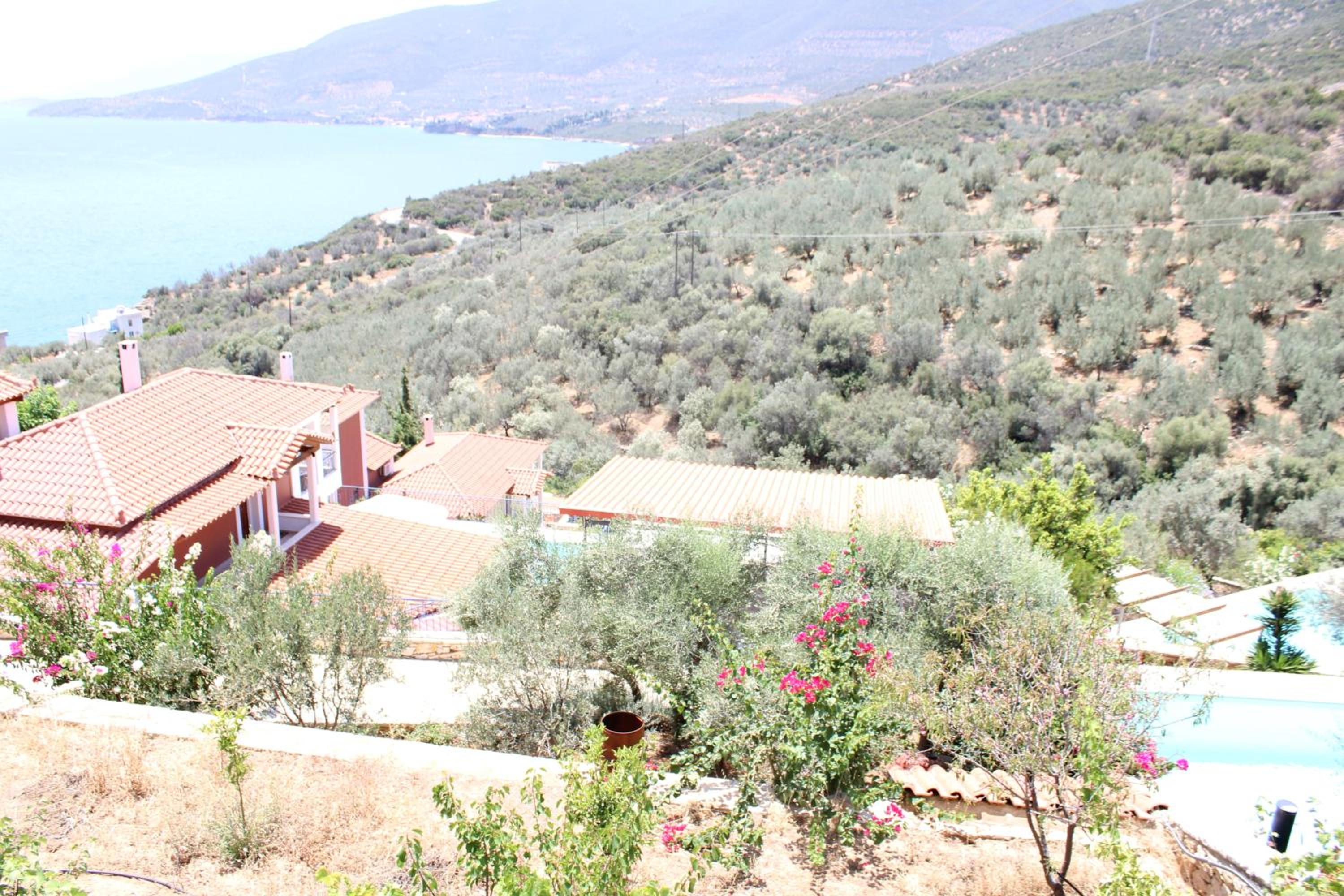 VILLA gALINI