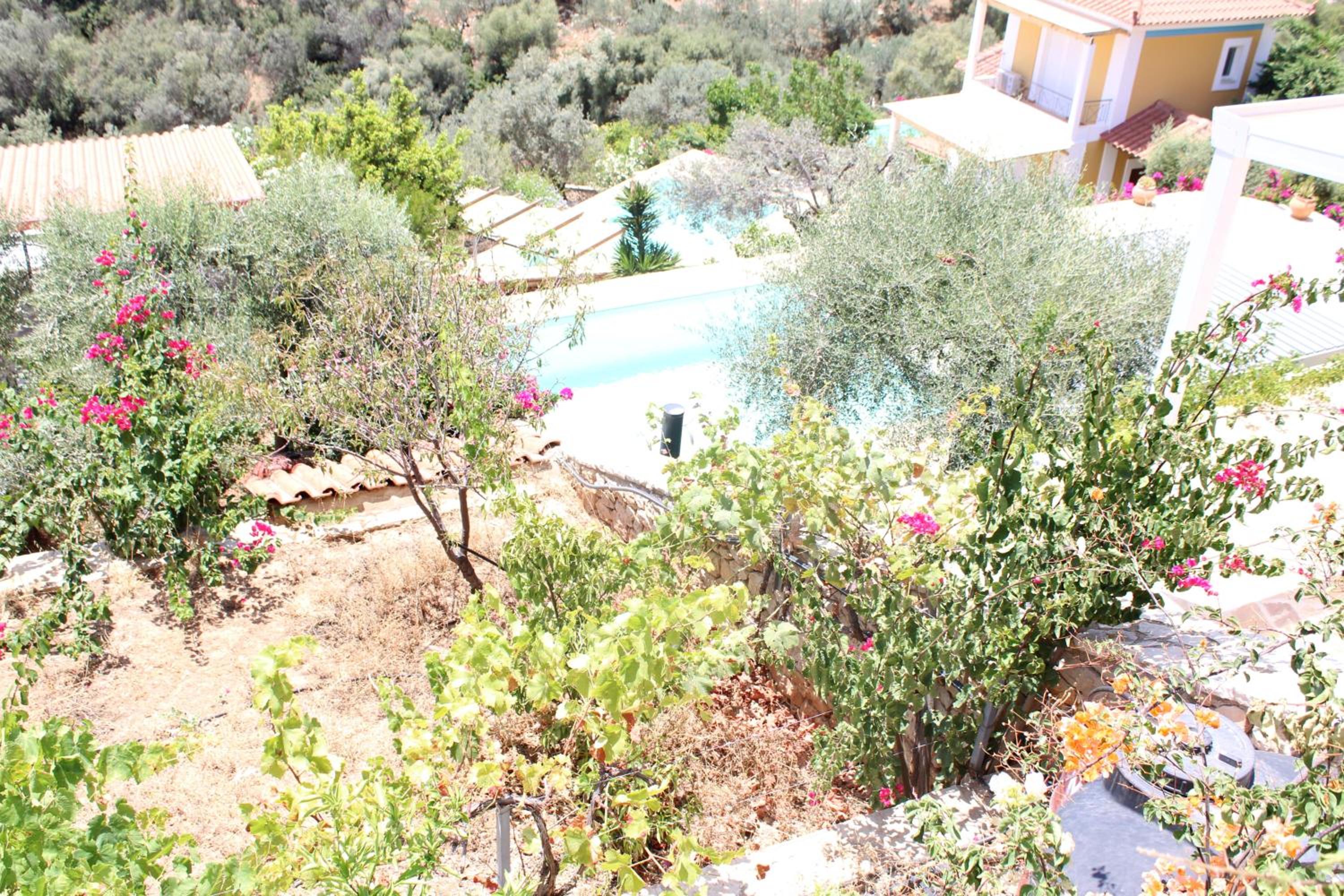 VILLA gALINI
