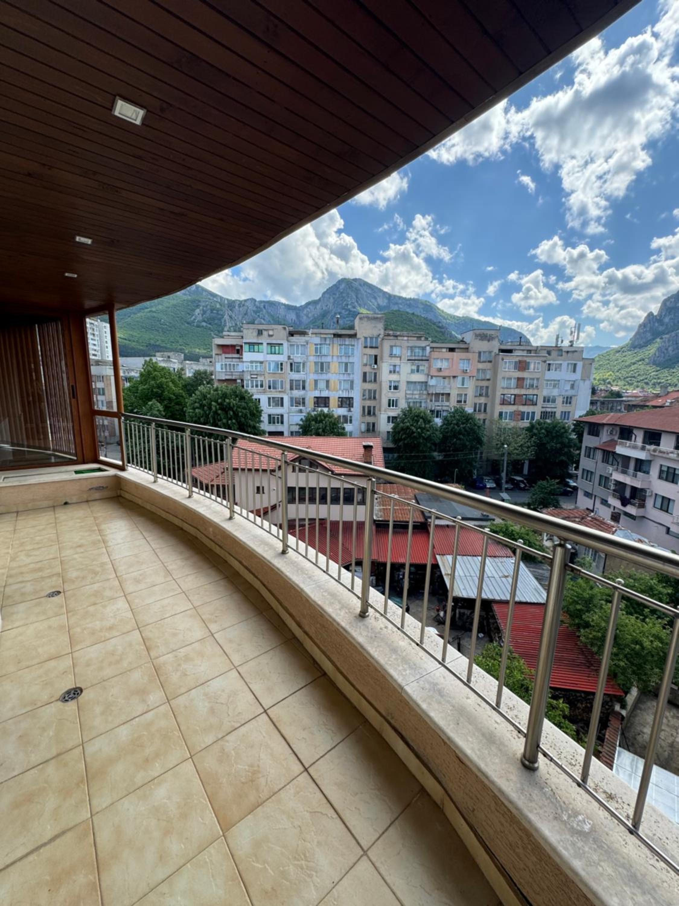 Amazing View Apartment
