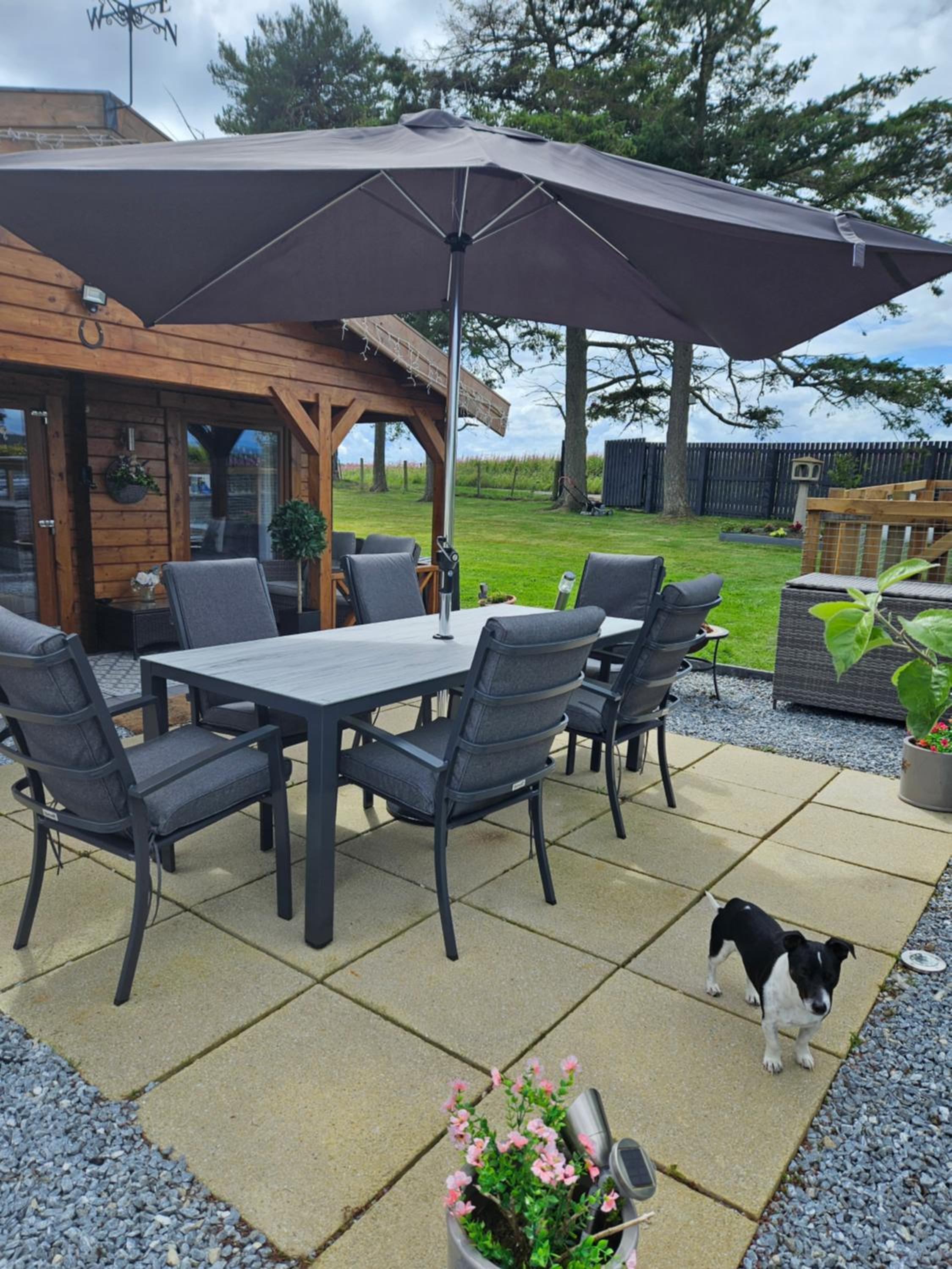 Hillhaven Lodge