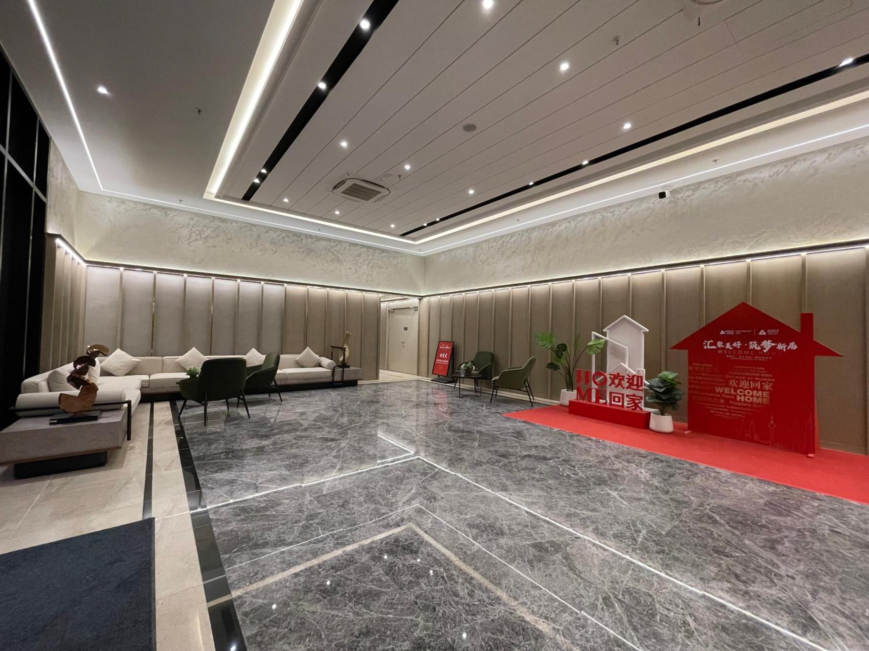 Agile Bukit Bintang Kuala Lumpur by Glamourhome