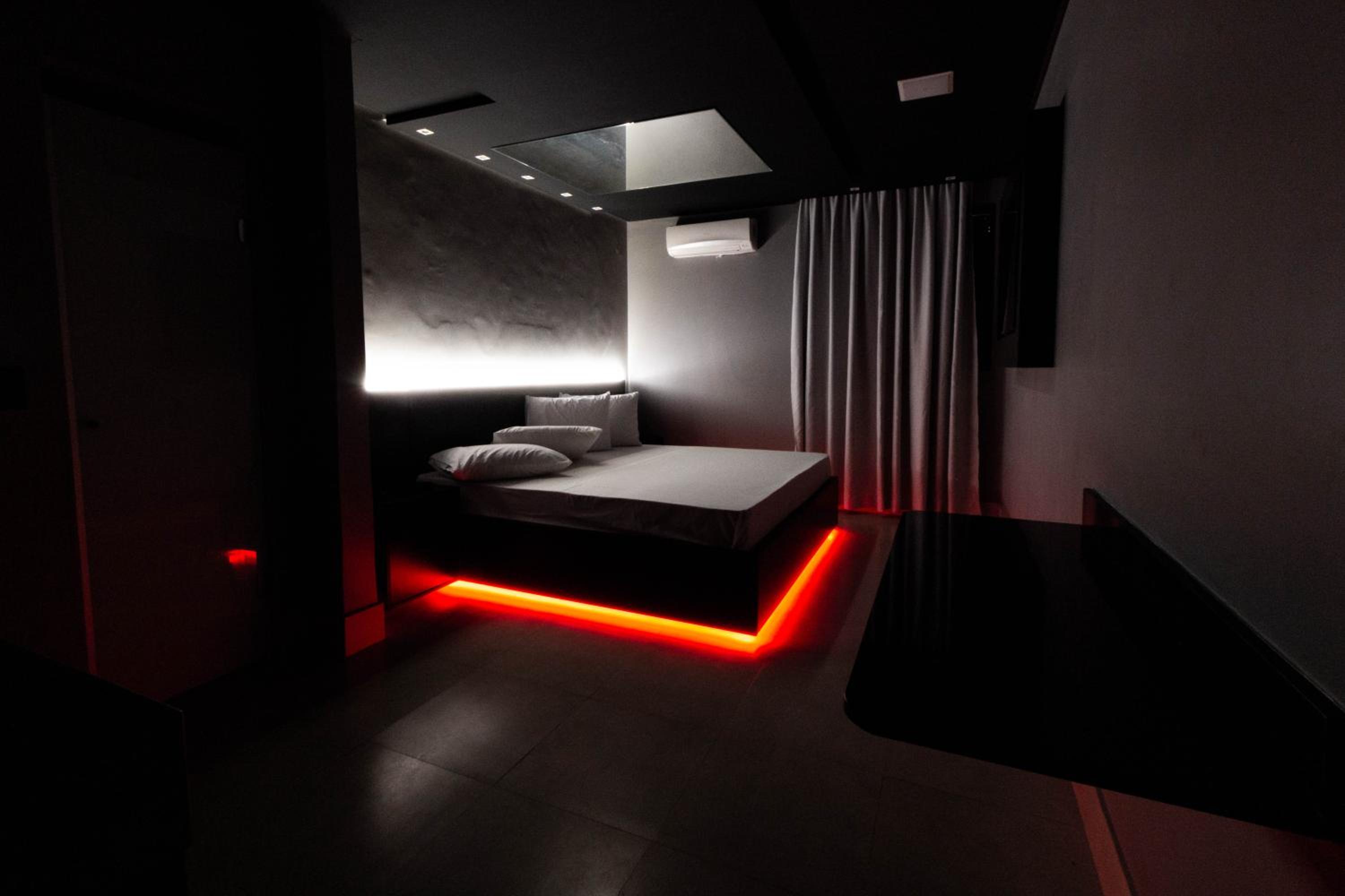 Motel Point ABC