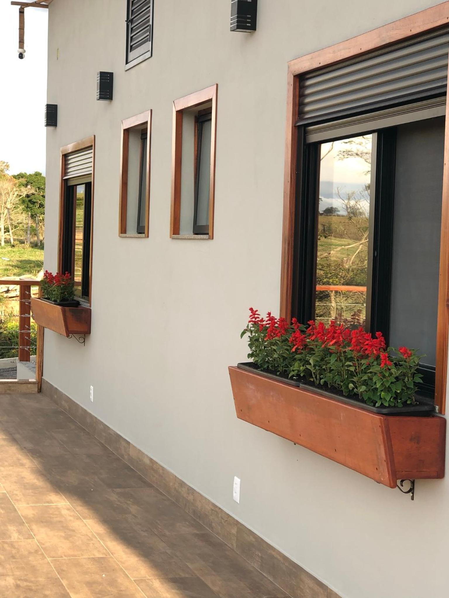 Casa de Campo em Cunha - Vila Santa Cruz Cunha - Vista Exuberante