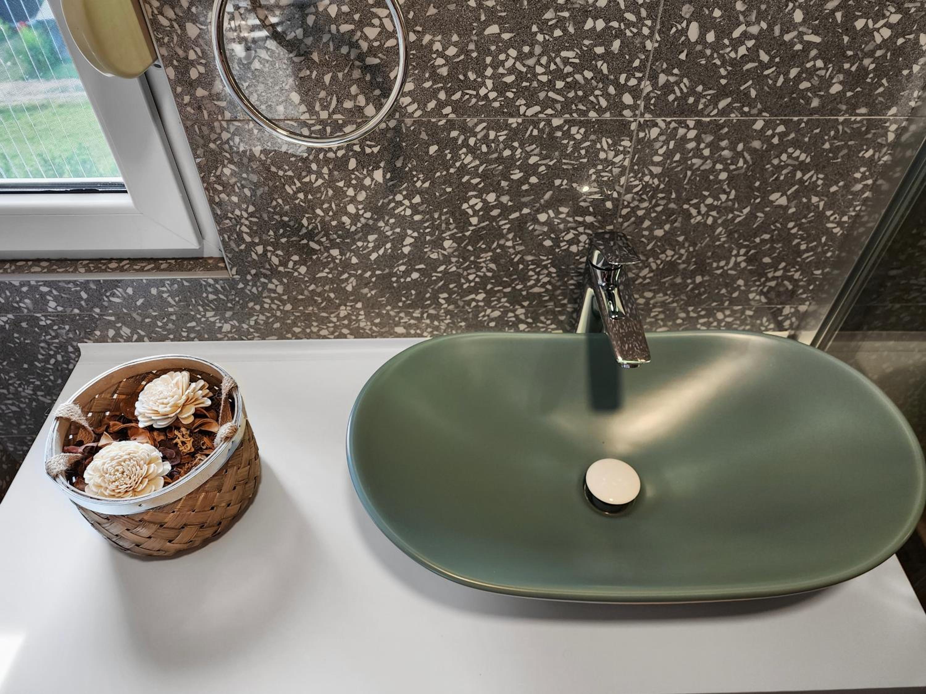Photo 50