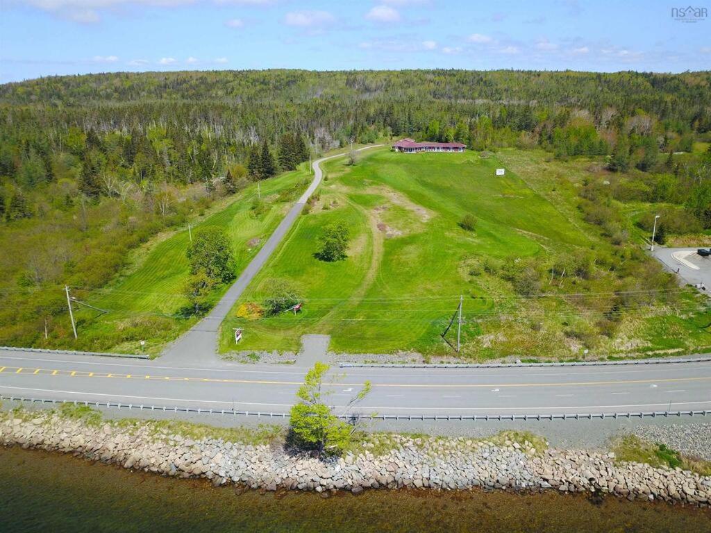 Baddeck Inn