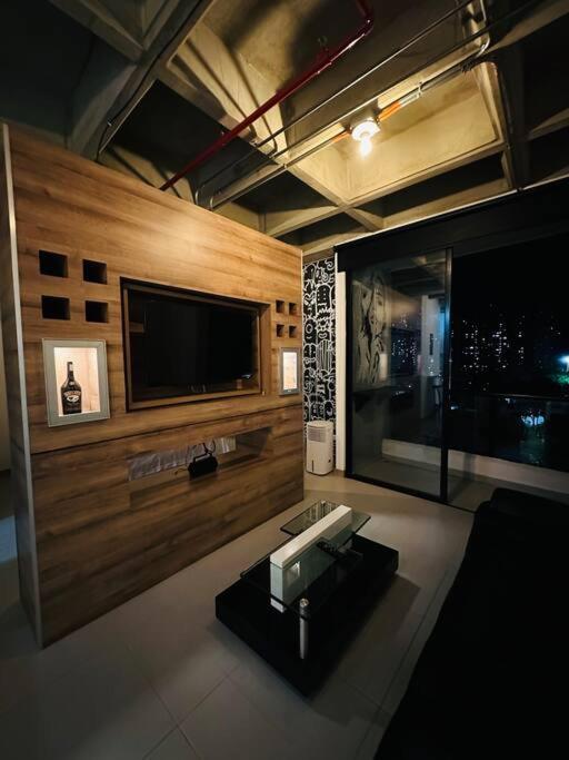 Modern Floor