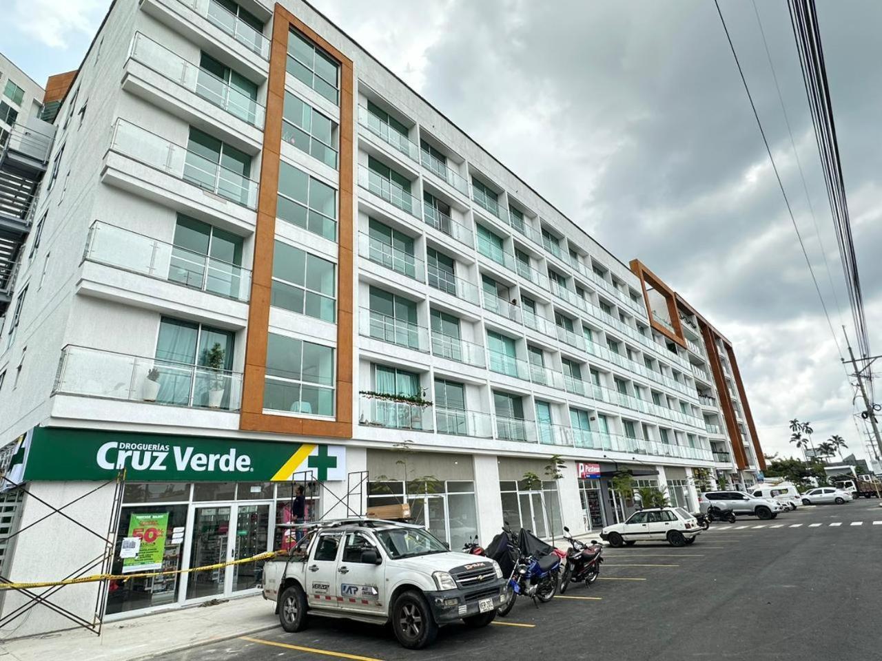 Belmonte403-Hermoso apartaestudio en avenida centenario