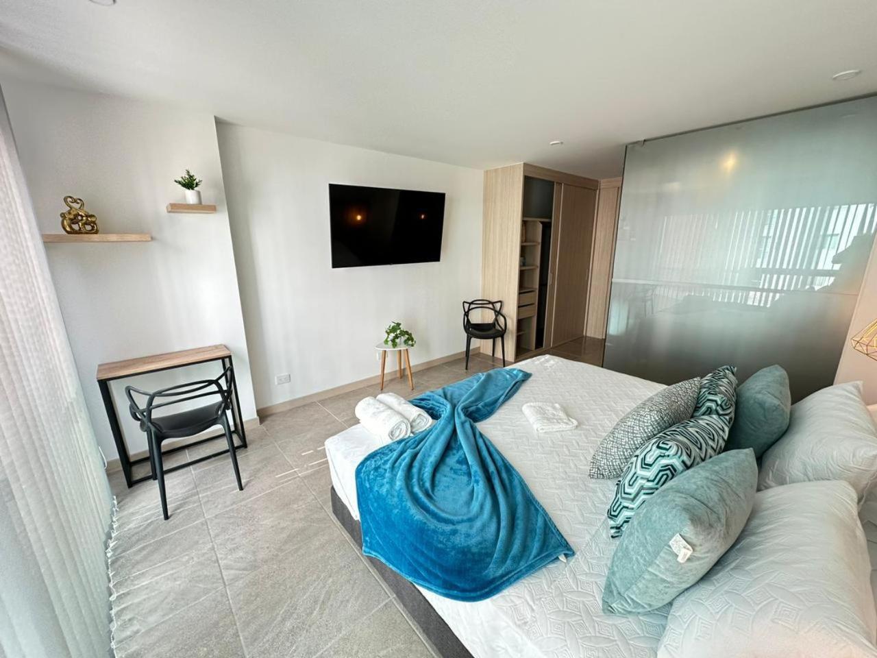 Belmonte403-Hermoso apartaestudio en avenida centenario