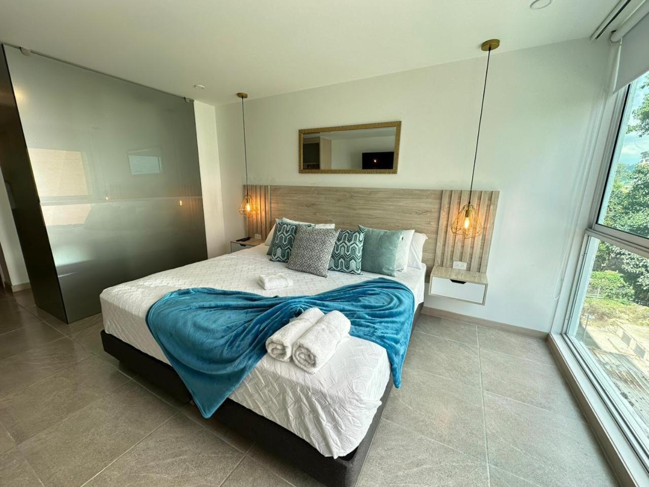 Belmonte403-Hermoso apartaestudio en avenida centenario