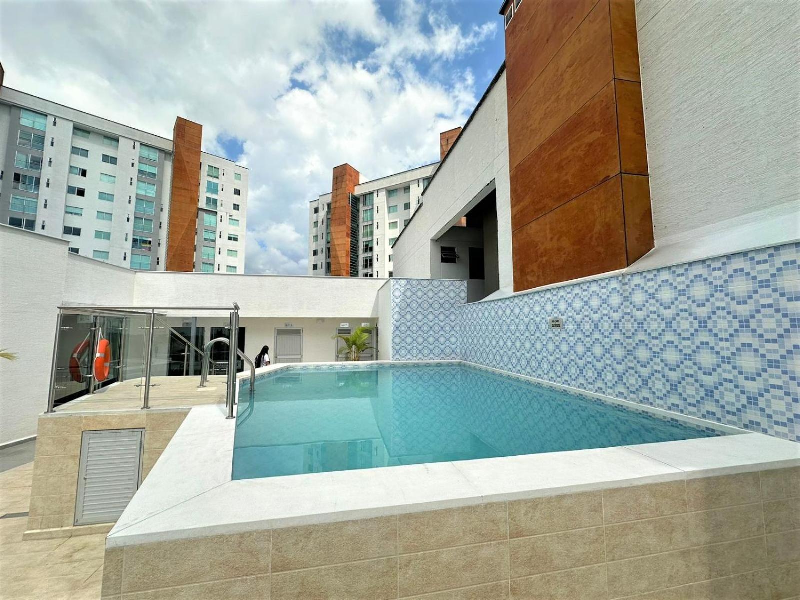 Belmonte403-Hermoso apartaestudio en avenida centenario