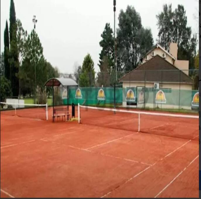 Dormi Apartamento en Country Boca Raton Monoambiente con pileta gym tenis golf paddle