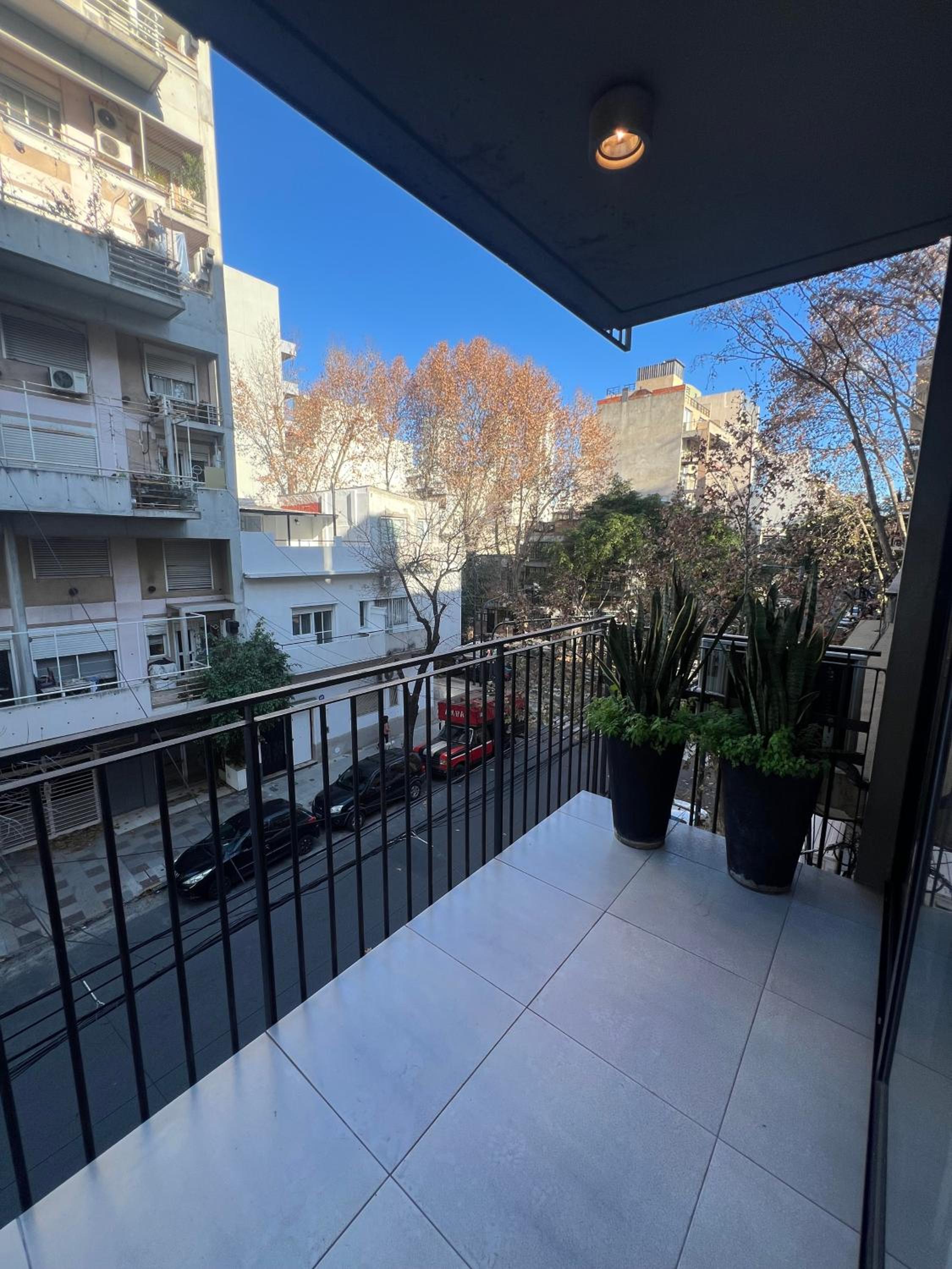 Amplio Monoambiente en Palermo Hollywood!