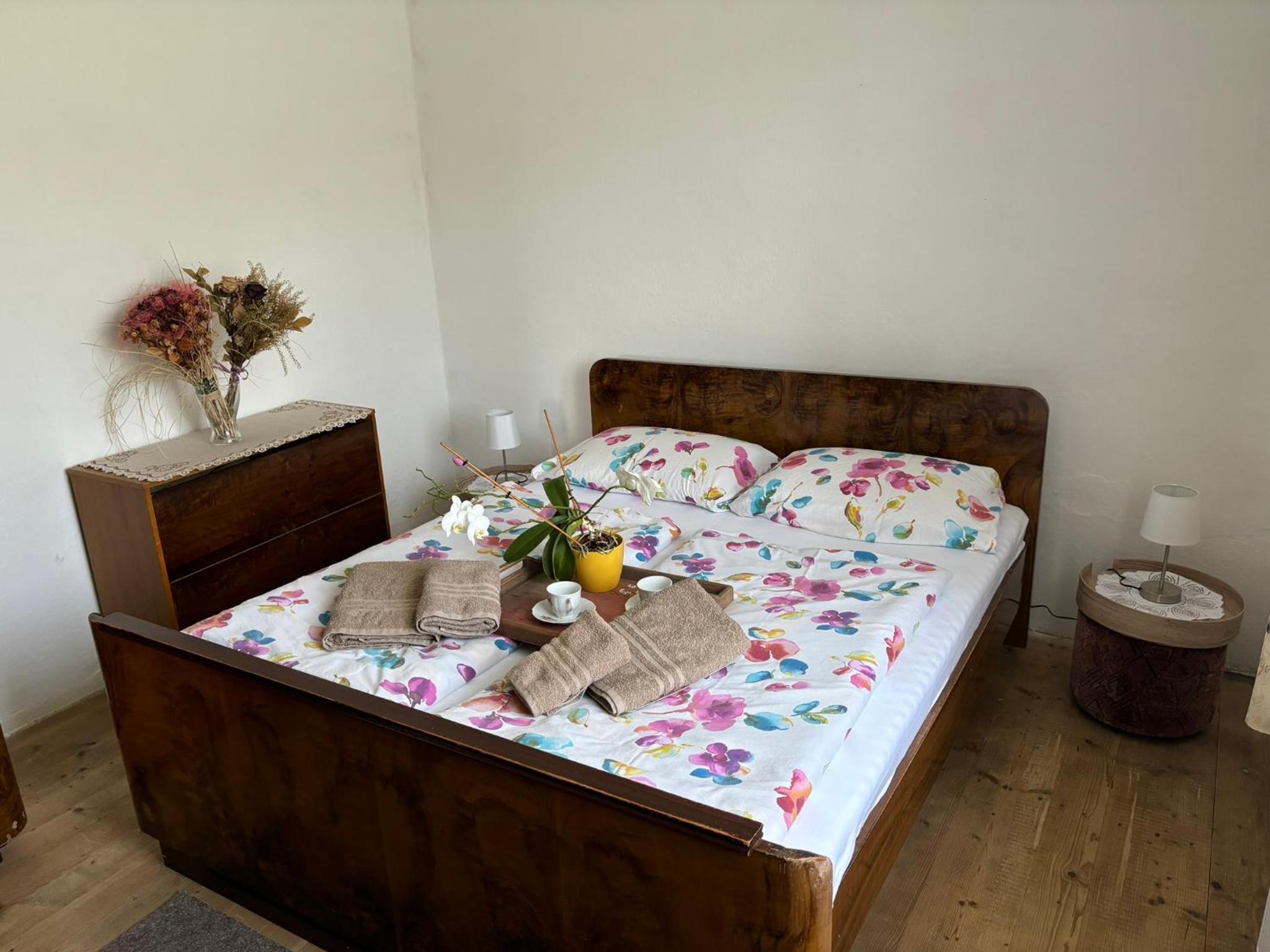 Chalupa u Mráze