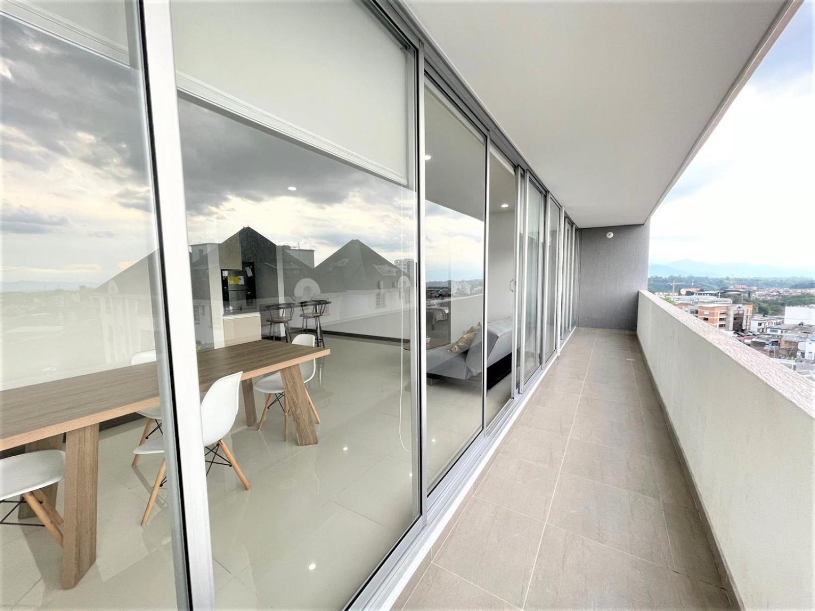 CH1204-Apartamento con linda vista en sector fundadores