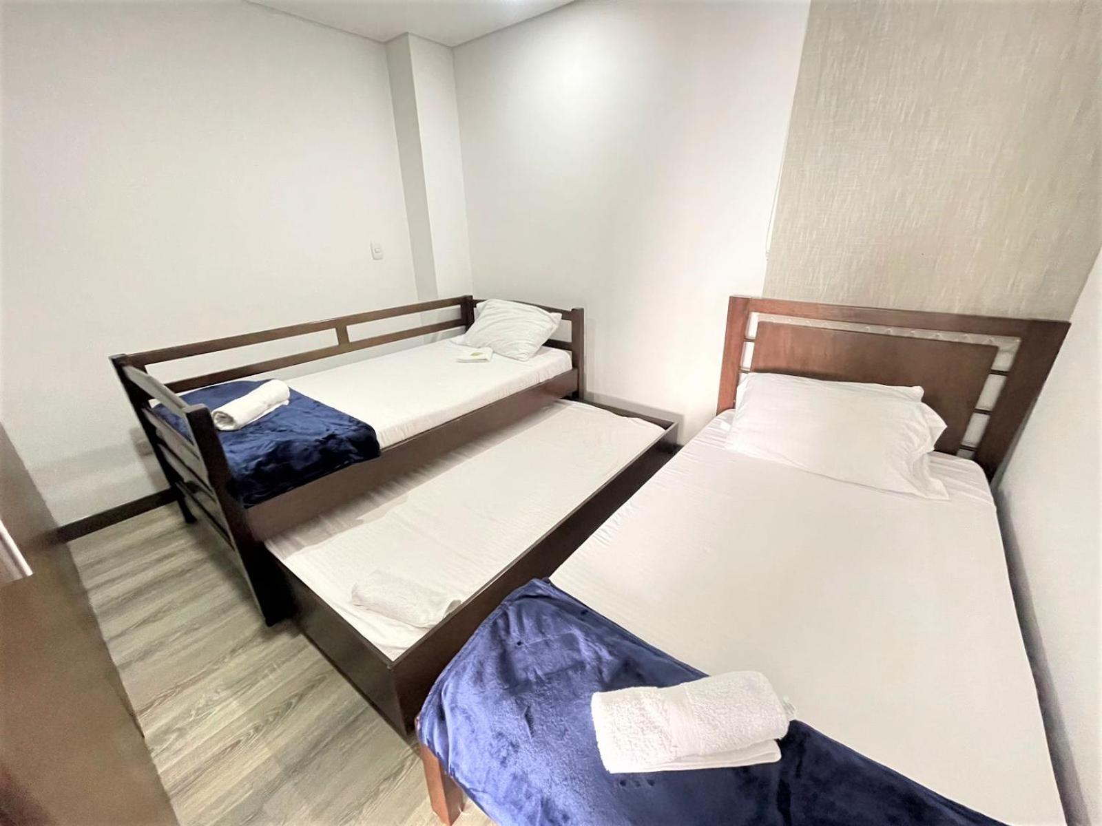 CH1204-Apartamento con linda vista en sector fundadores