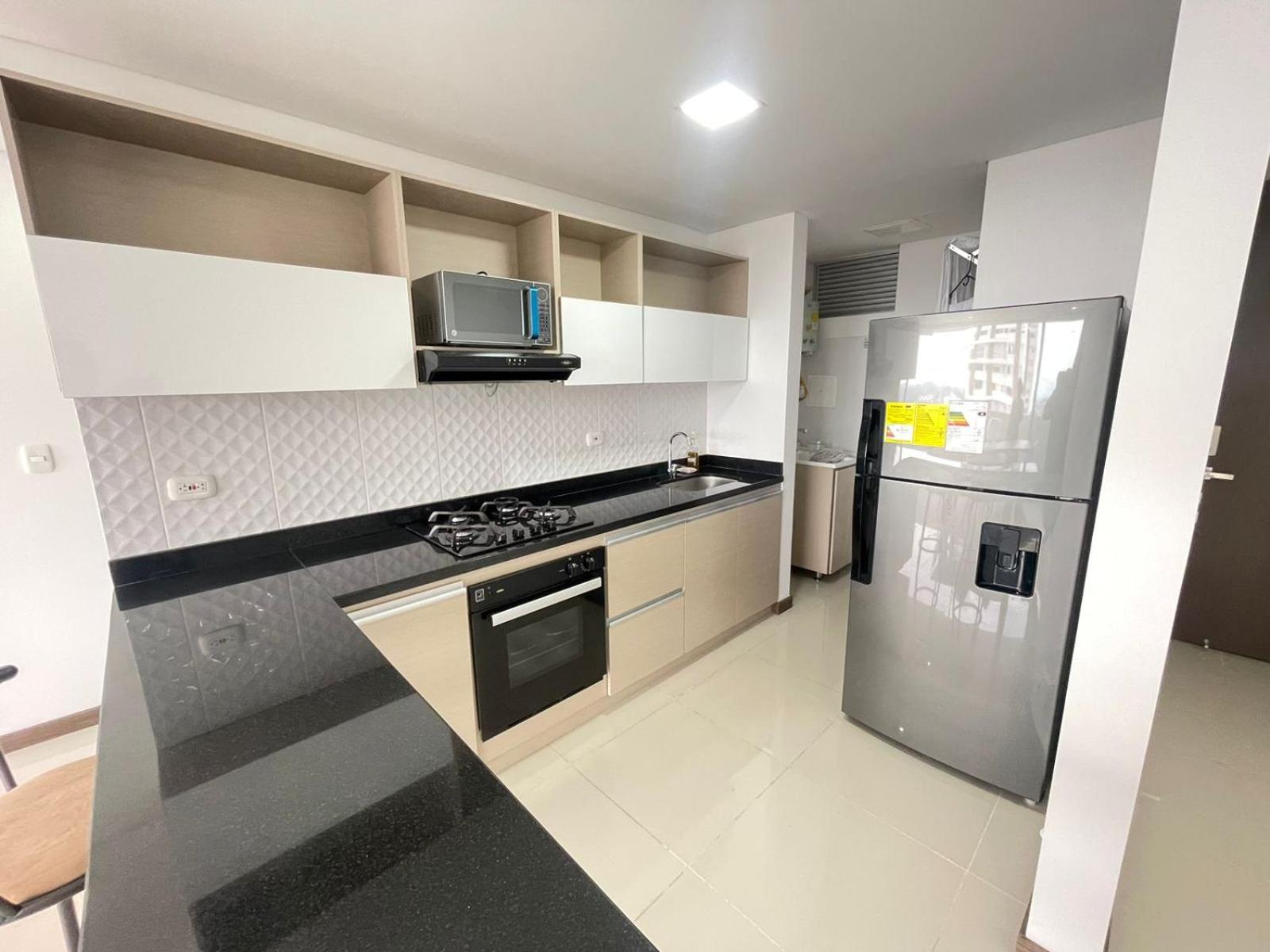 CH1204-Apartamento con linda vista en sector fundadores