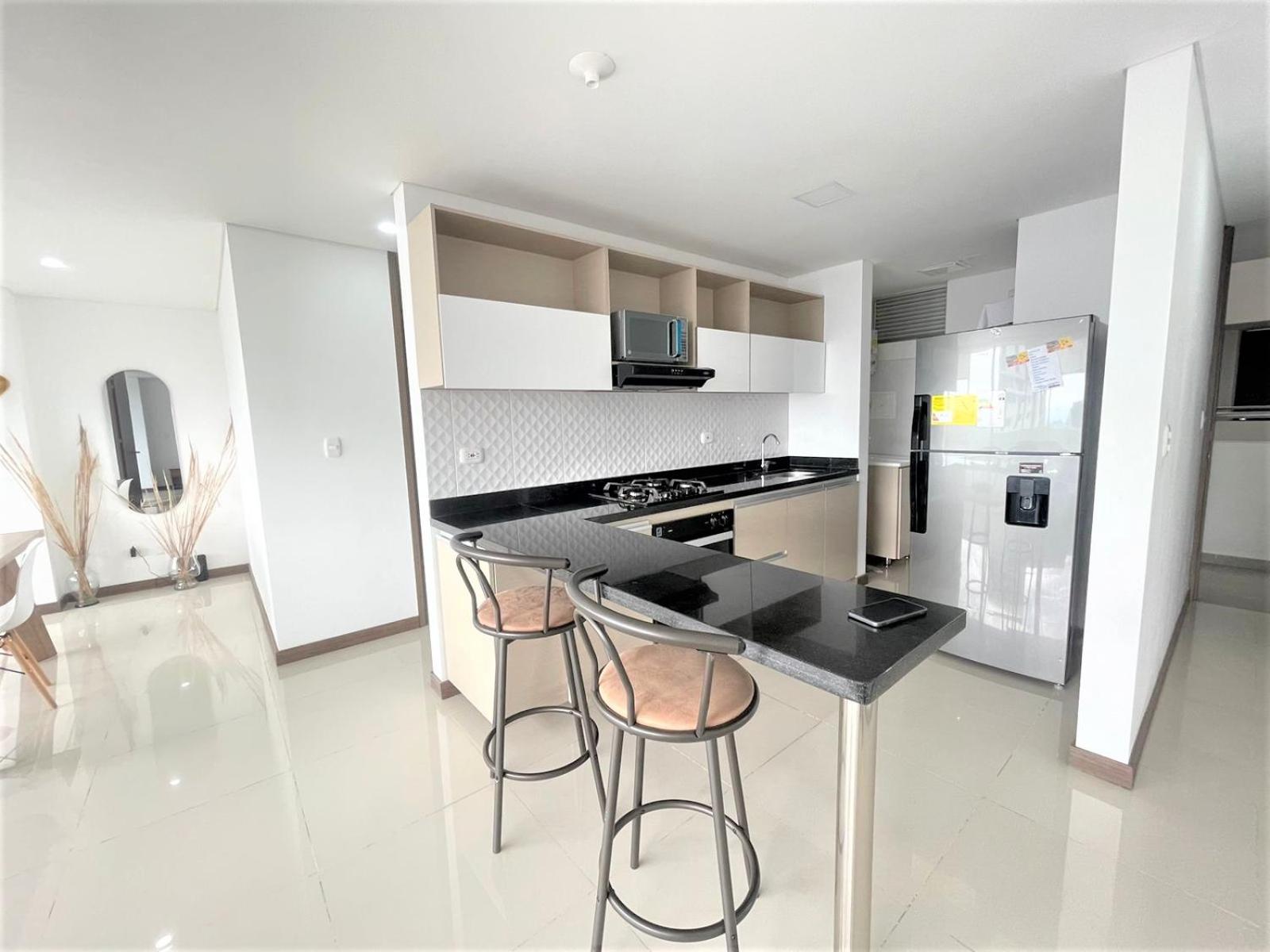 CH1204-Apartamento con linda vista en sector fundadores