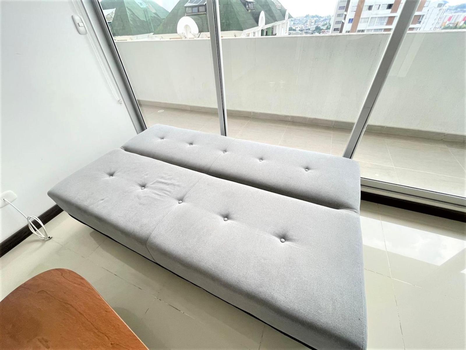 CH1204-Apartamento con linda vista en sector fundadores