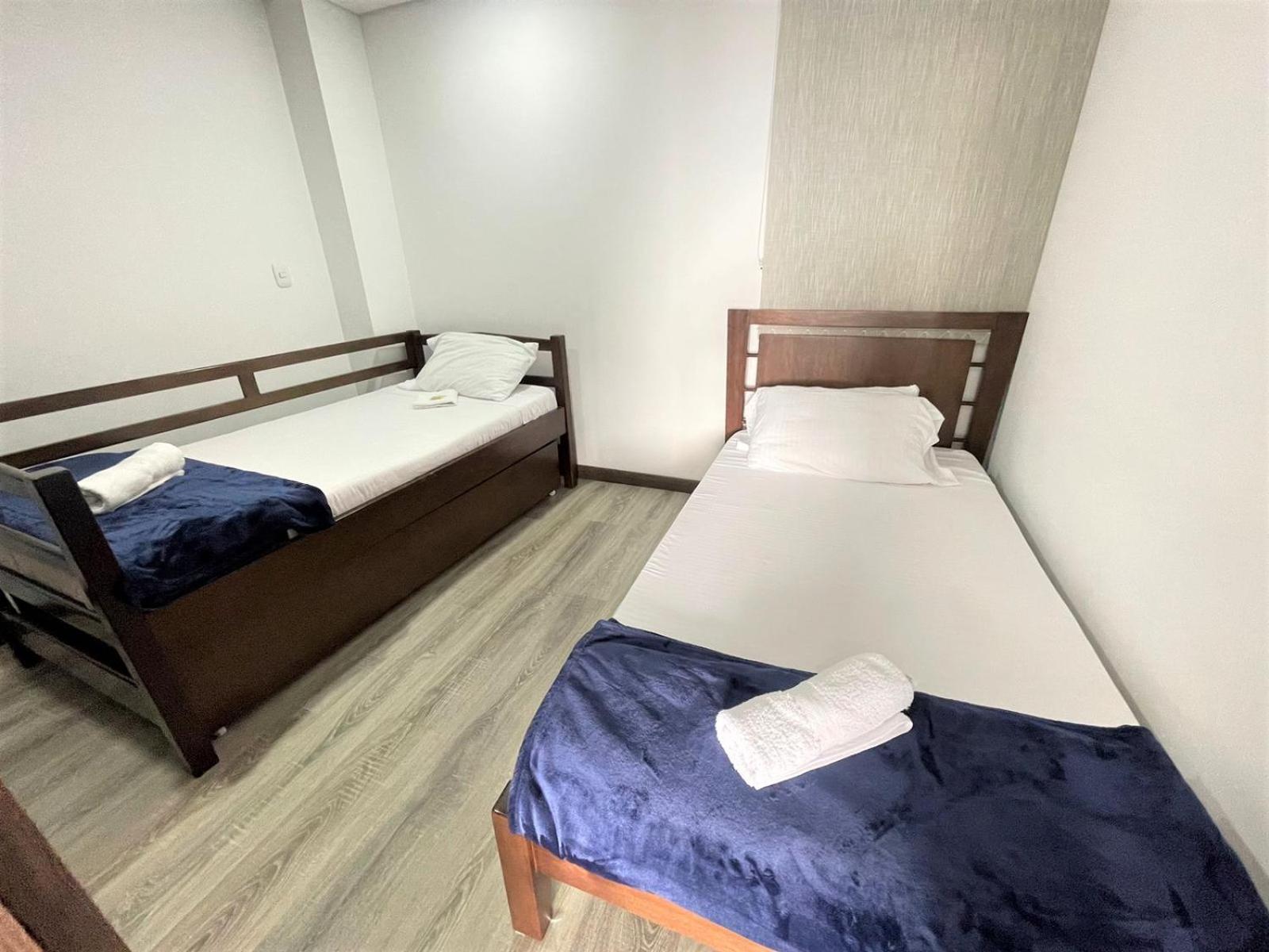 CH1204-Apartamento con linda vista en sector fundadores