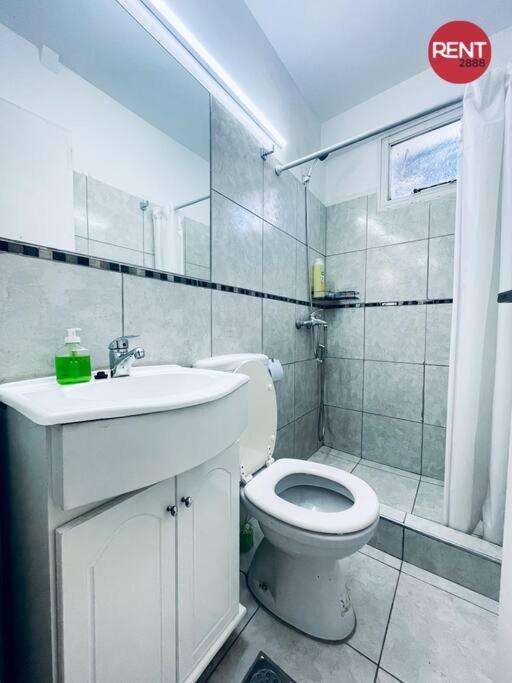 Rent Gurruchaga