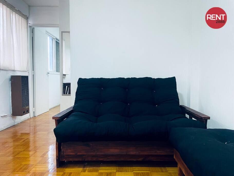 Rent Gurruchaga