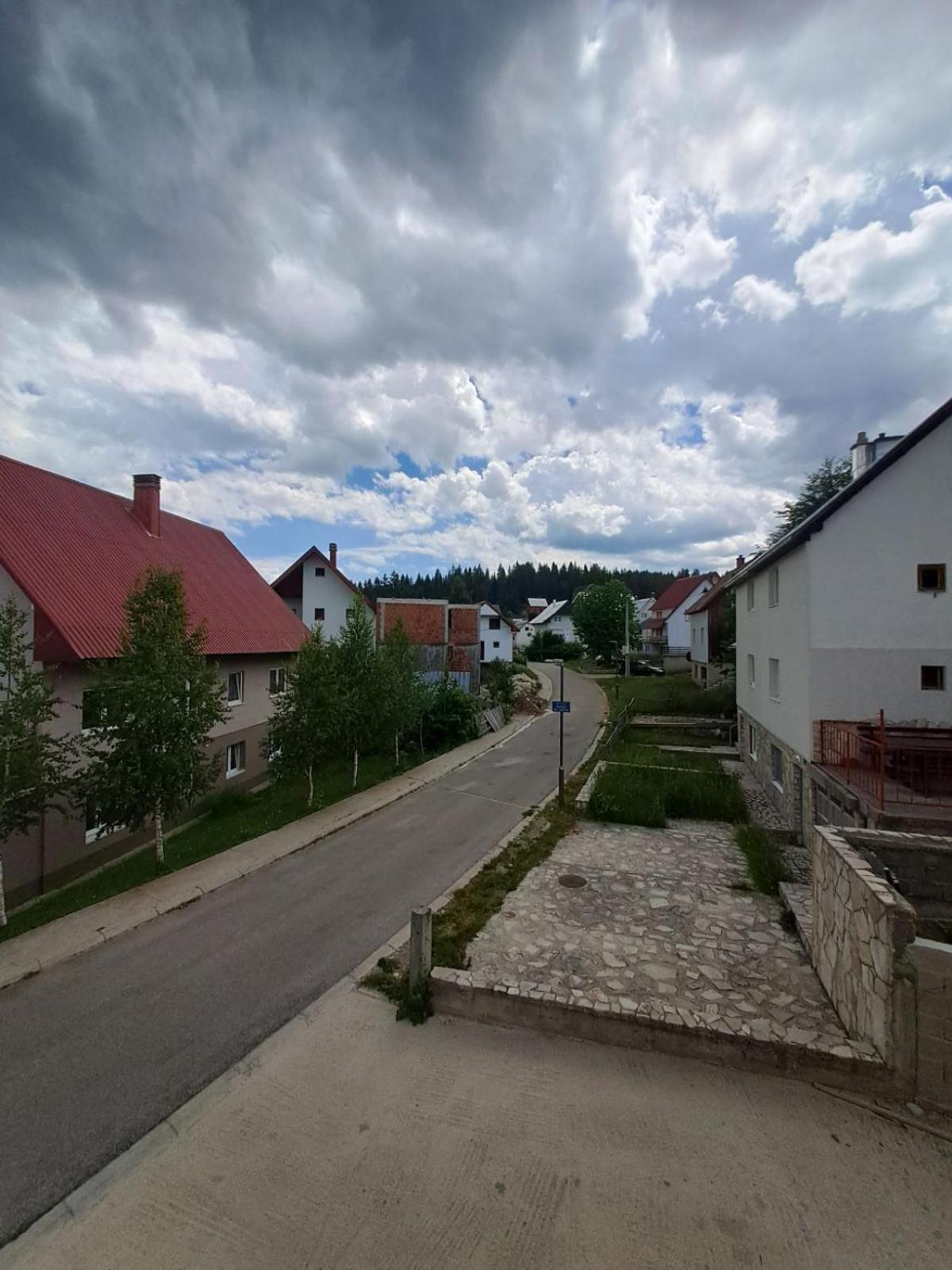 SIV Apartments