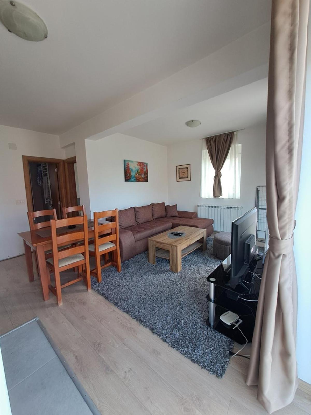 SIV Apartments