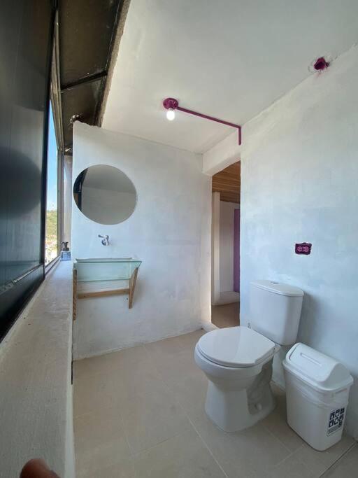 Cozy 5 Bedroom, 6 Bathroom Apartment