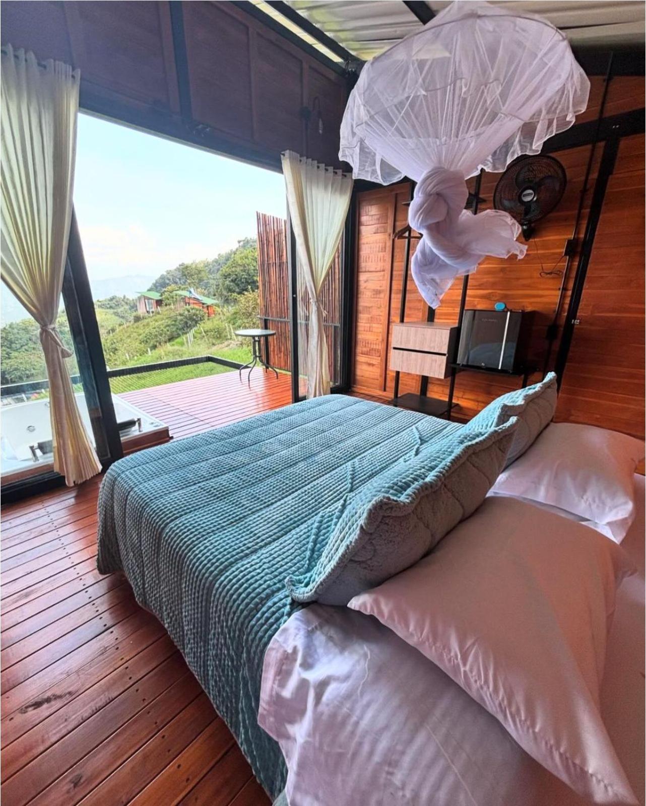 Glamping Quebradanegra, utica villeta - Property Image 3