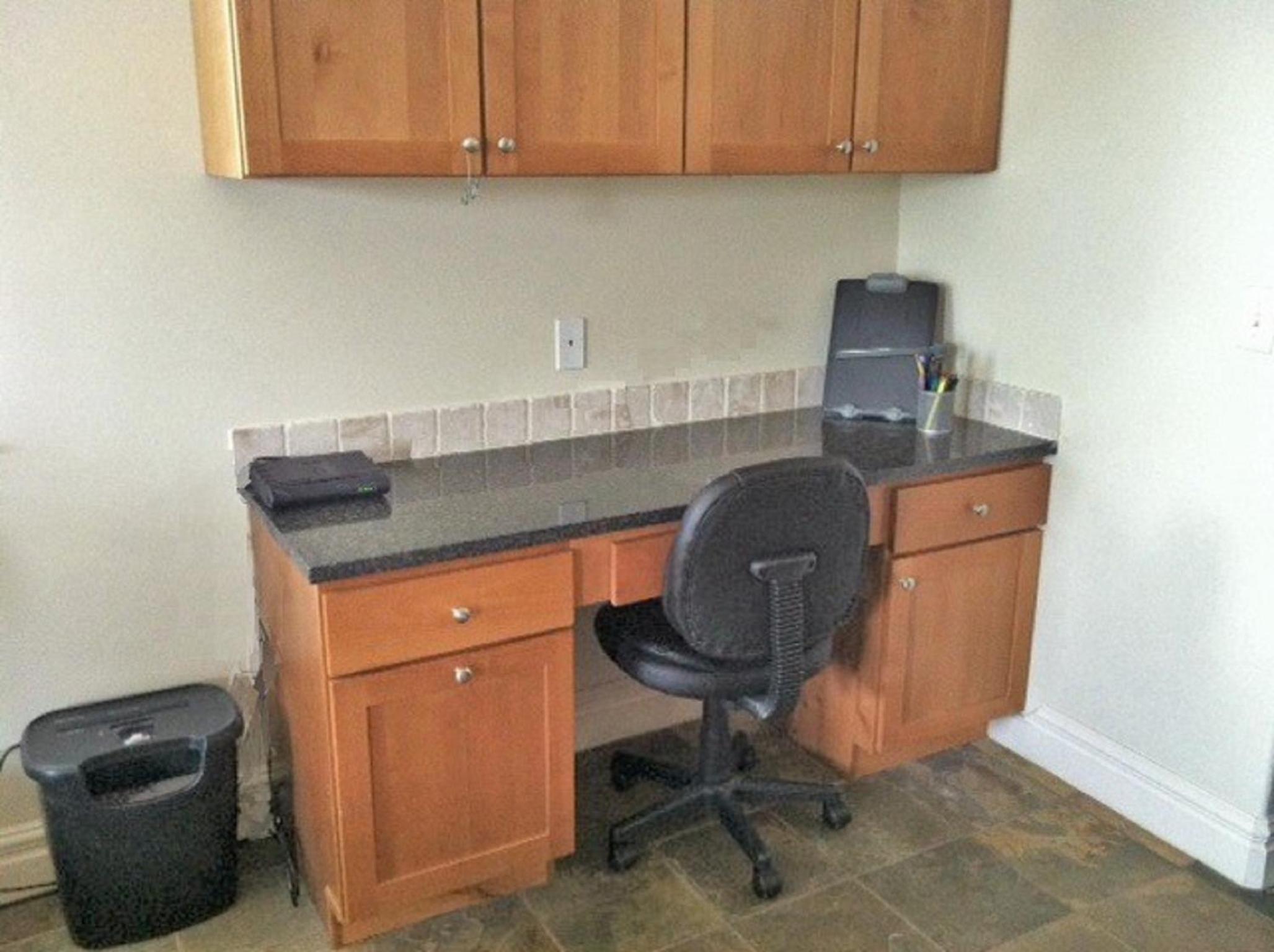 Spacious Townhome Near Downtown