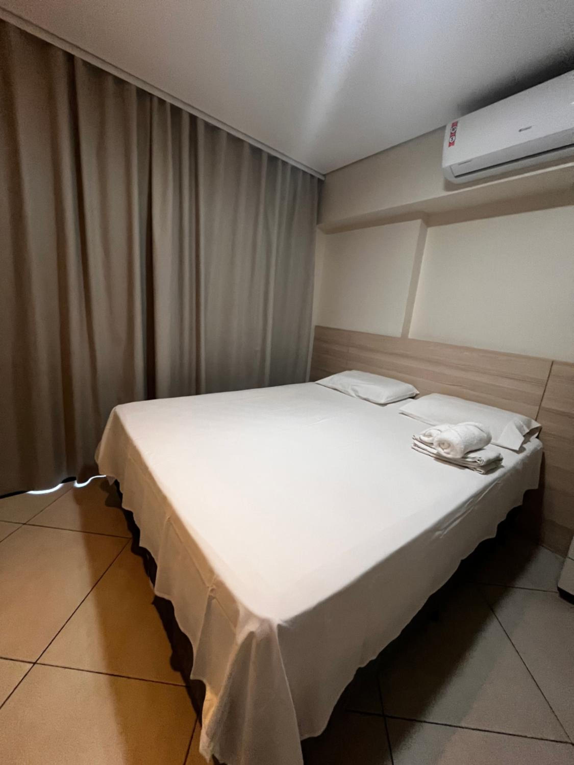 LandscapeDiamond2204