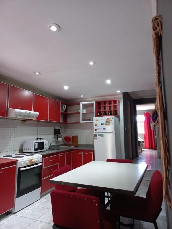 Casa Roja 2 cdas del mar