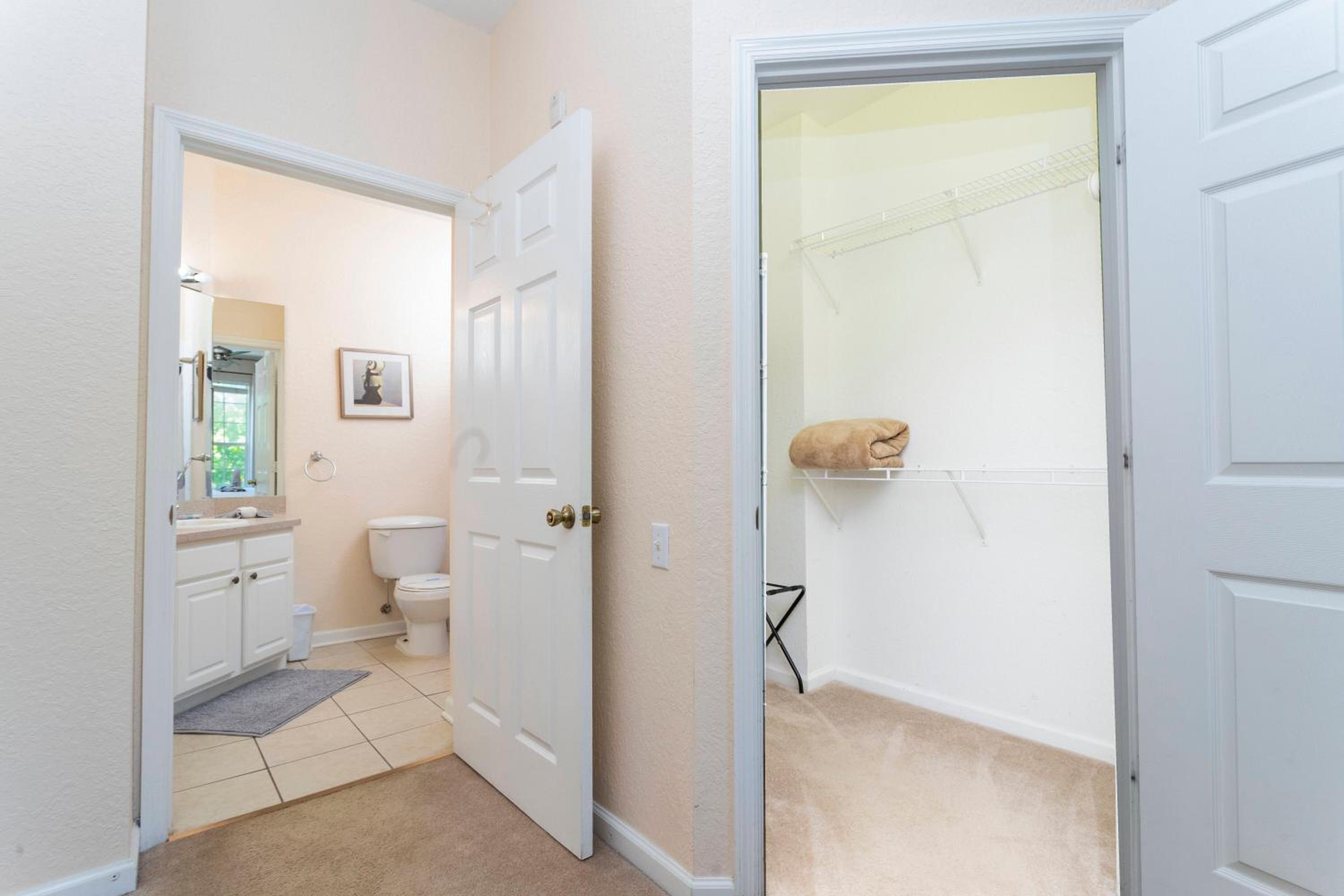 Cozy Apartment 3BD2BA at Windsor Hills WH28131