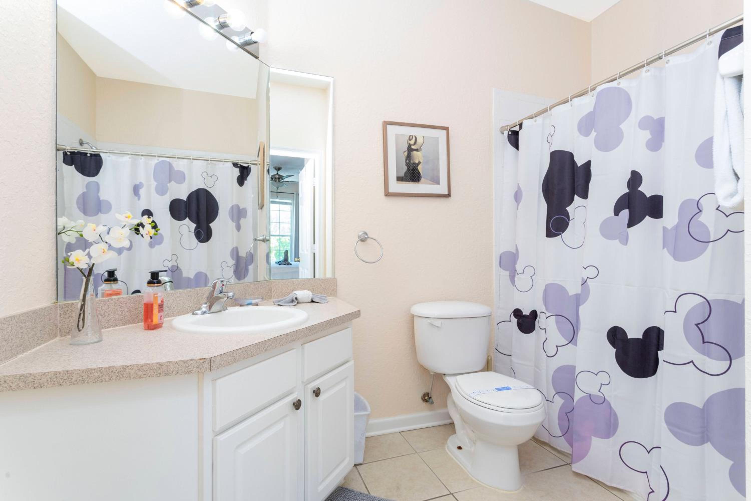 Cozy Apartment 3BD2BA at Windsor Hills WH28131