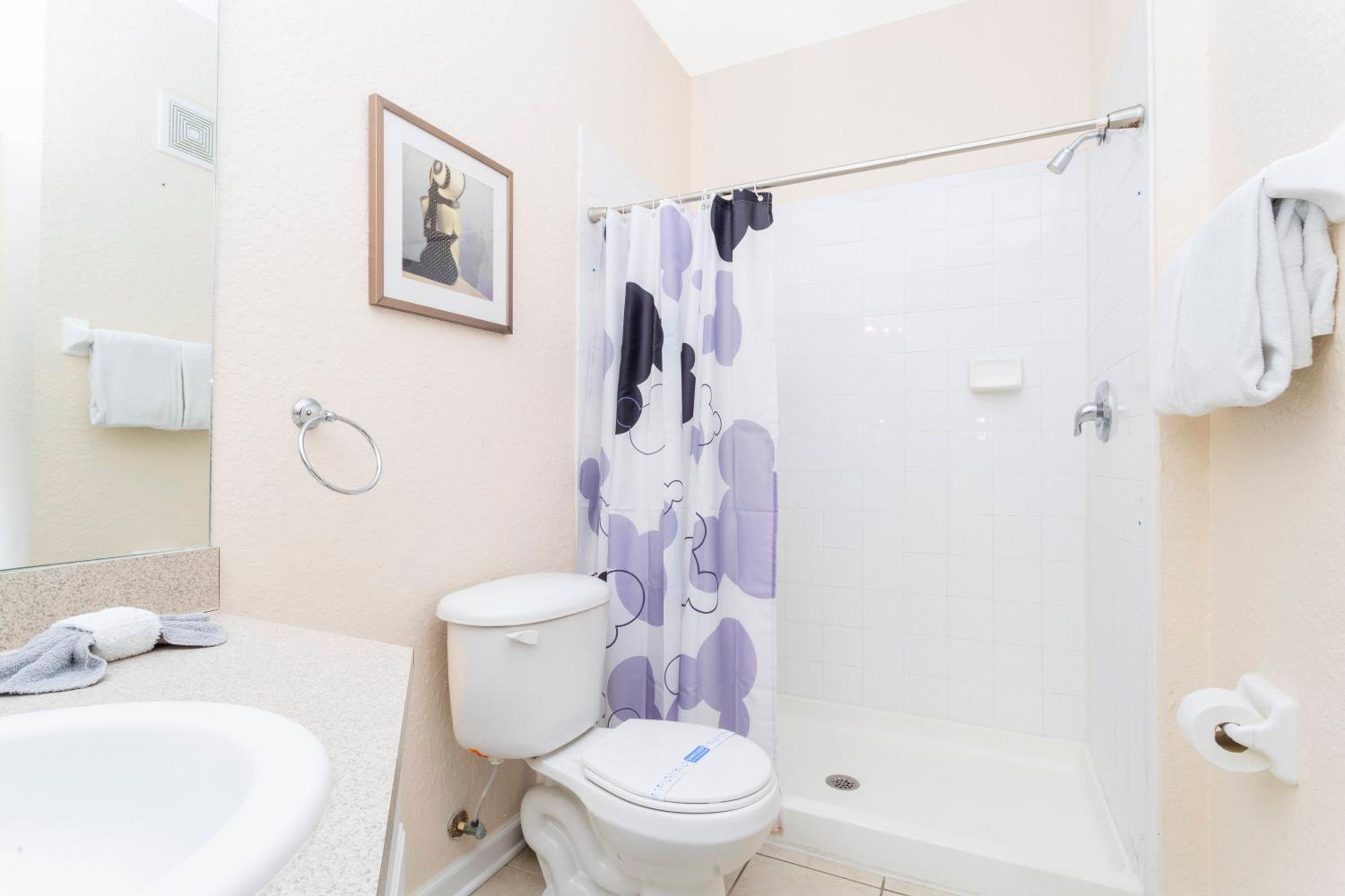 Cozy Apartment 3BD2BA at Windsor Hills WH28131