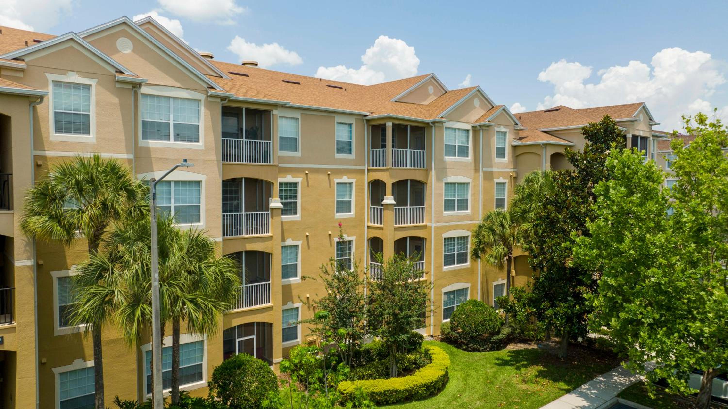 Cozy Apartment 3BD2BA at Windsor Hills WH28131