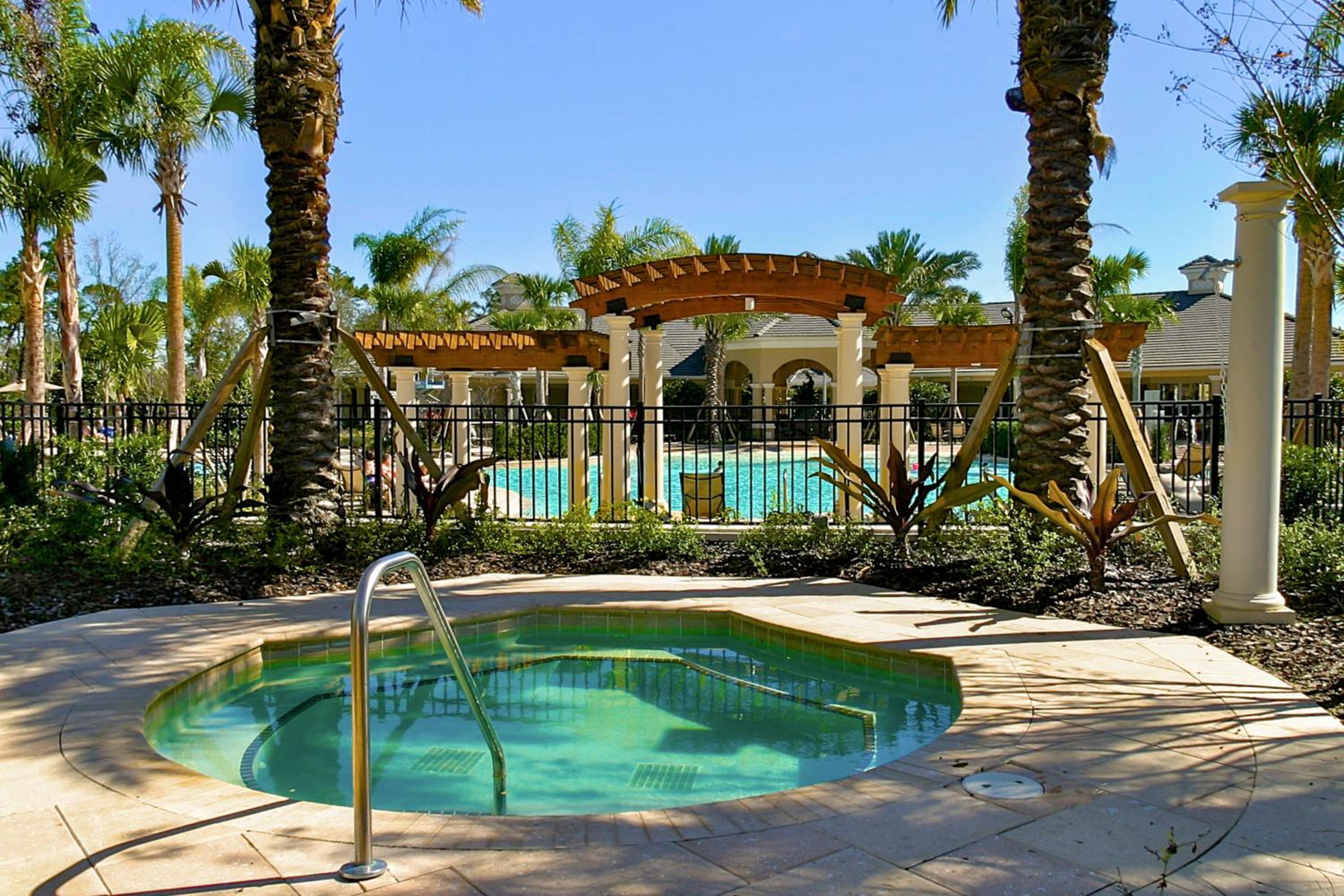 Cozy Apartment 3BD2BA at Windsor Hills WH28131