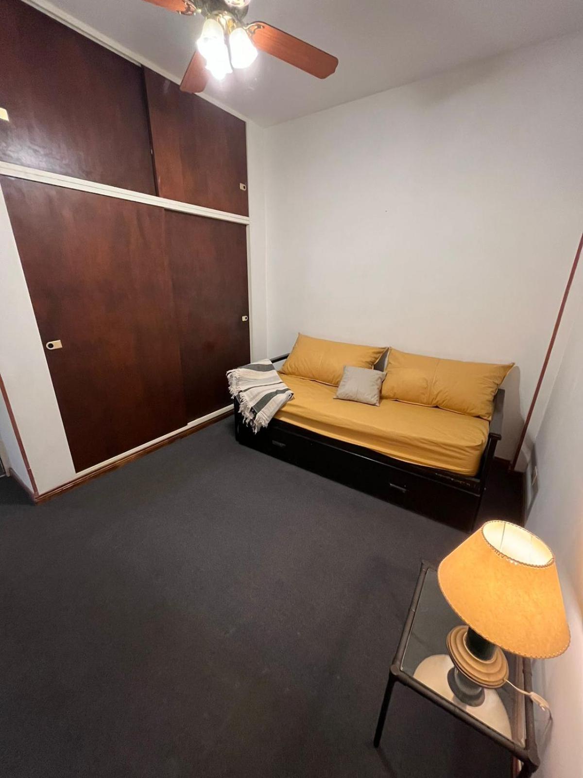 Departamento Catamarca 3 amb y cochera