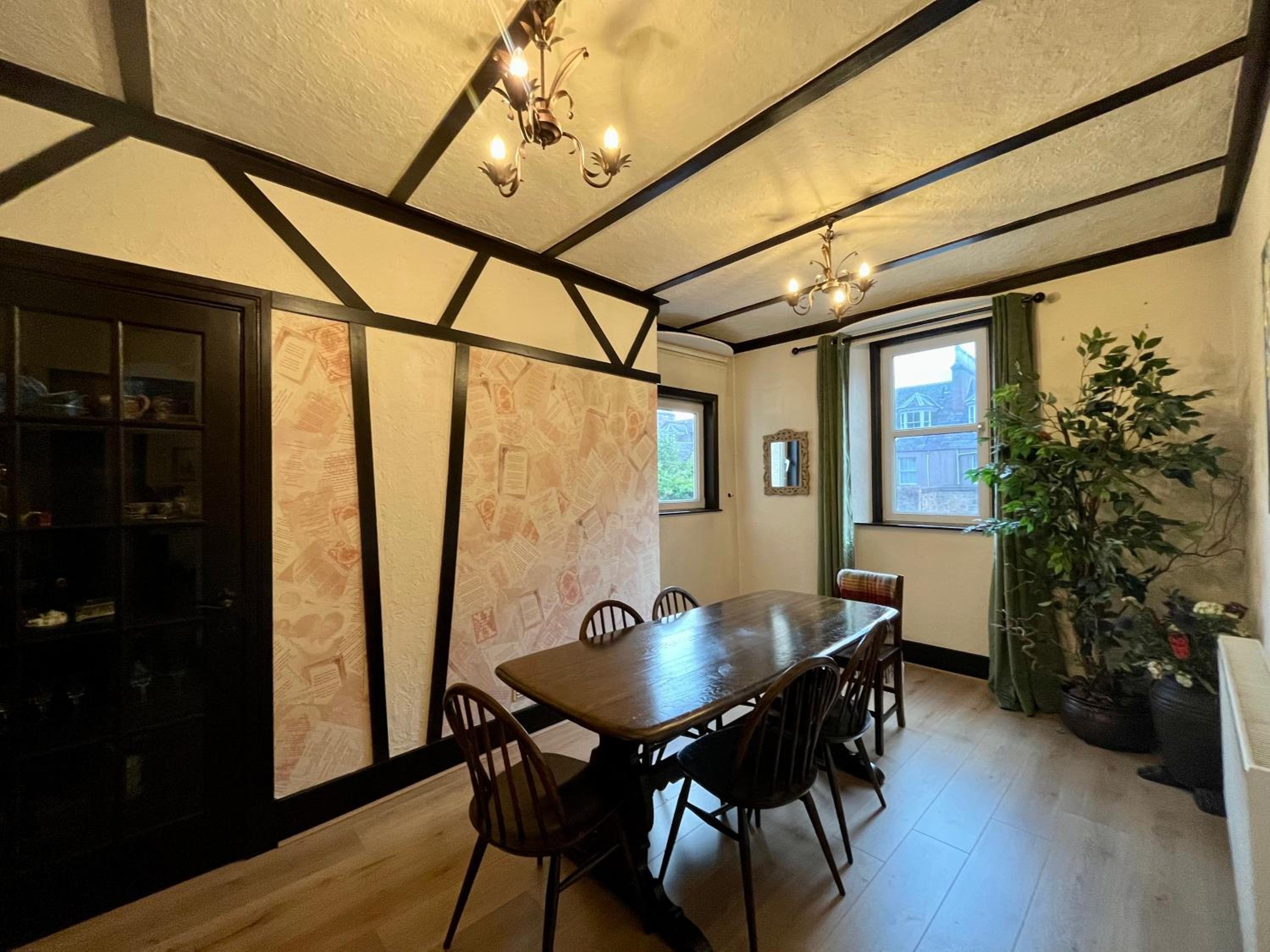 Criss Cross Cottage view 5