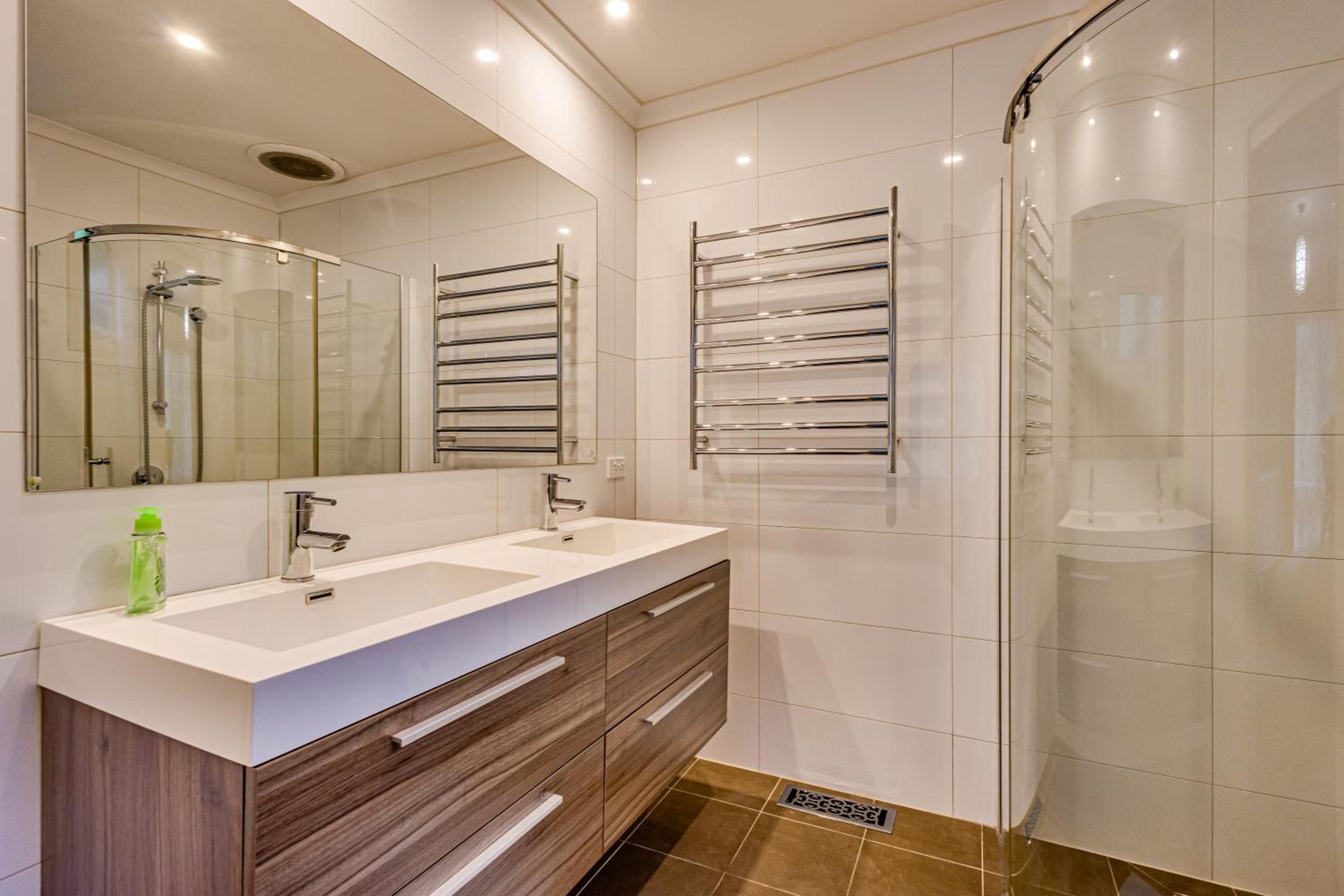 Stunning Villa near Wildlife Parks and Forests