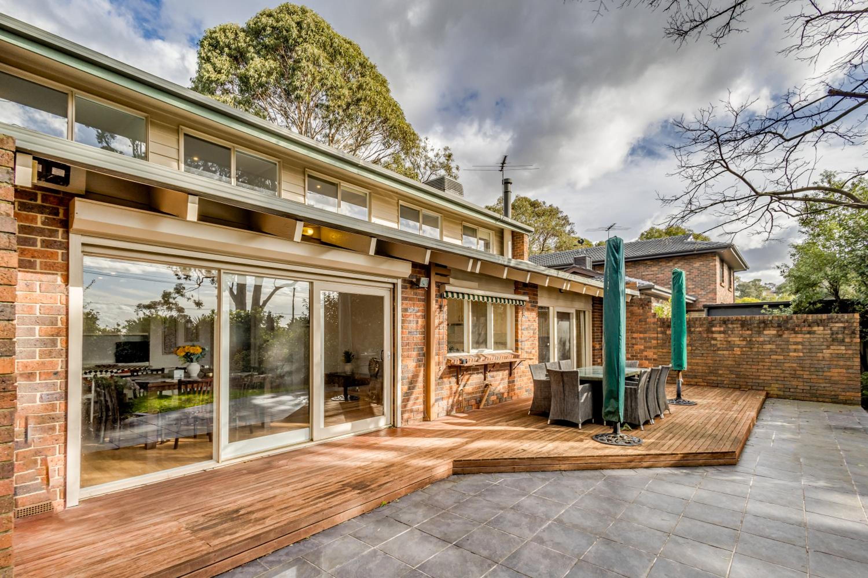 Stunning Villa near Wildlife Parks and Forests