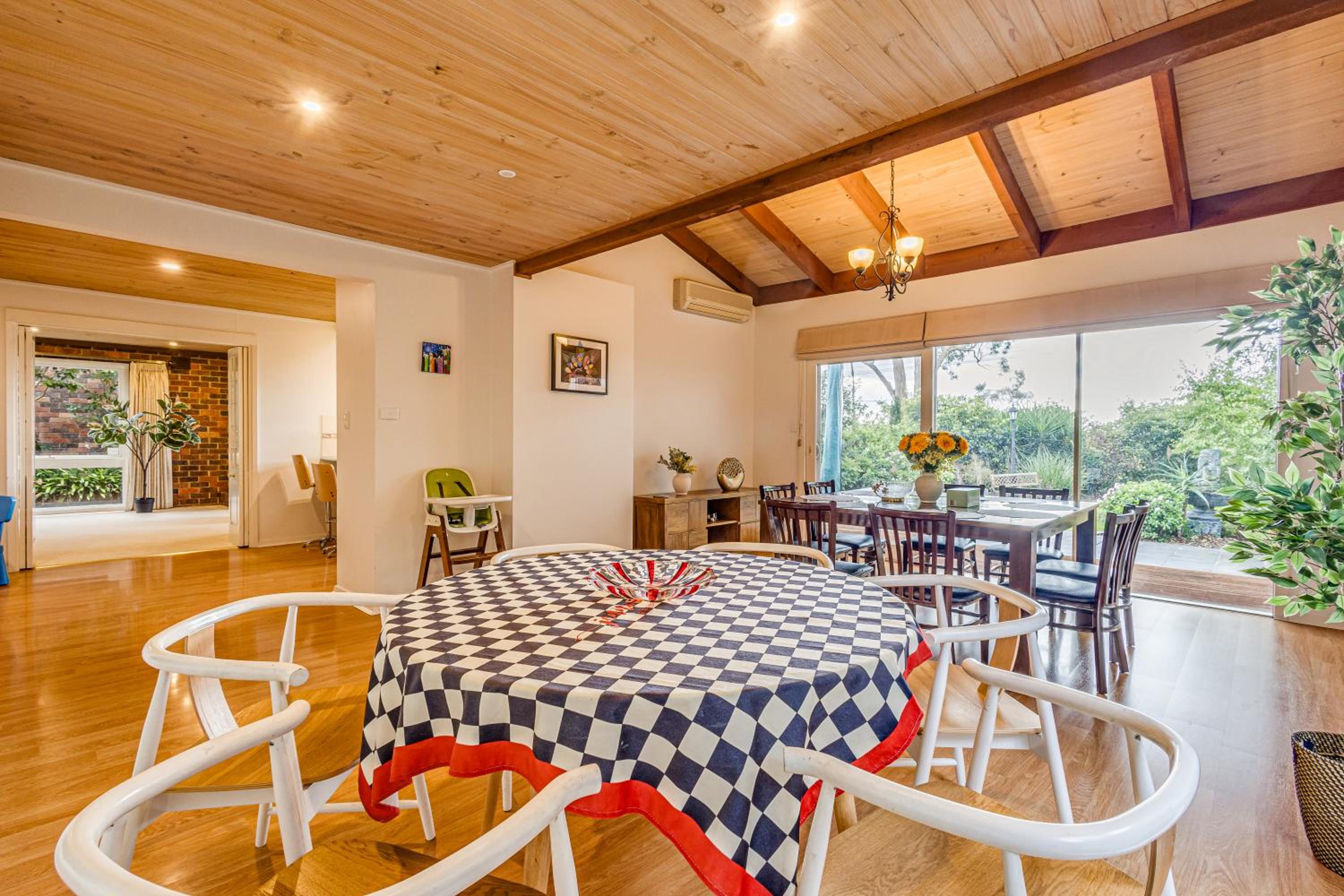 Stunning Villa near Wildlife Parks and Forests