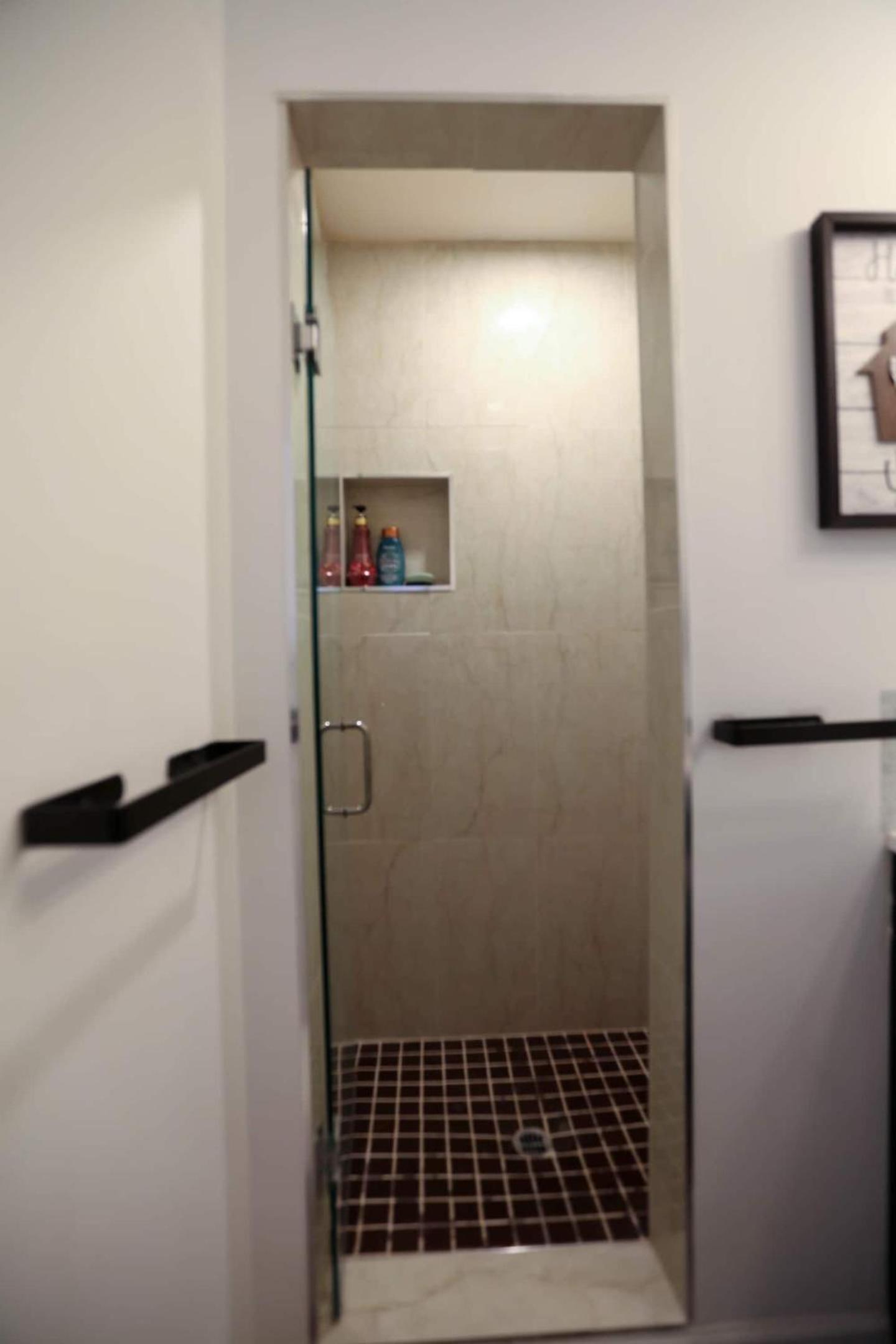 Chic Artistic Studio Suite Exceptional Luxury with Everything You Need NO need to SHARE Room