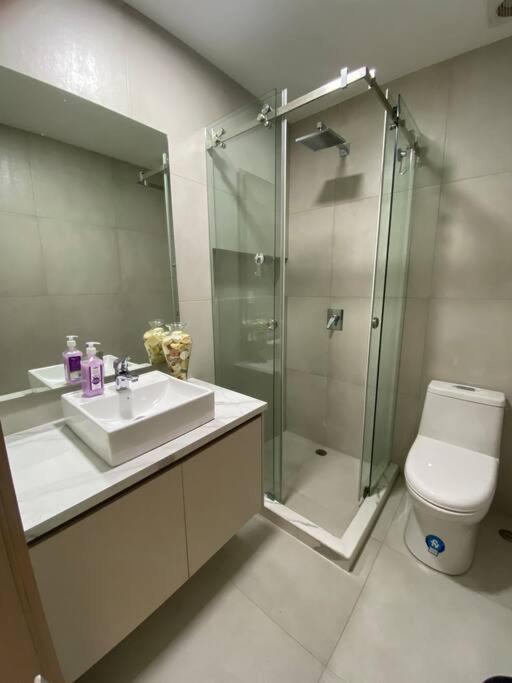 Suite lujosa piscina y jacuzzi excelente locación