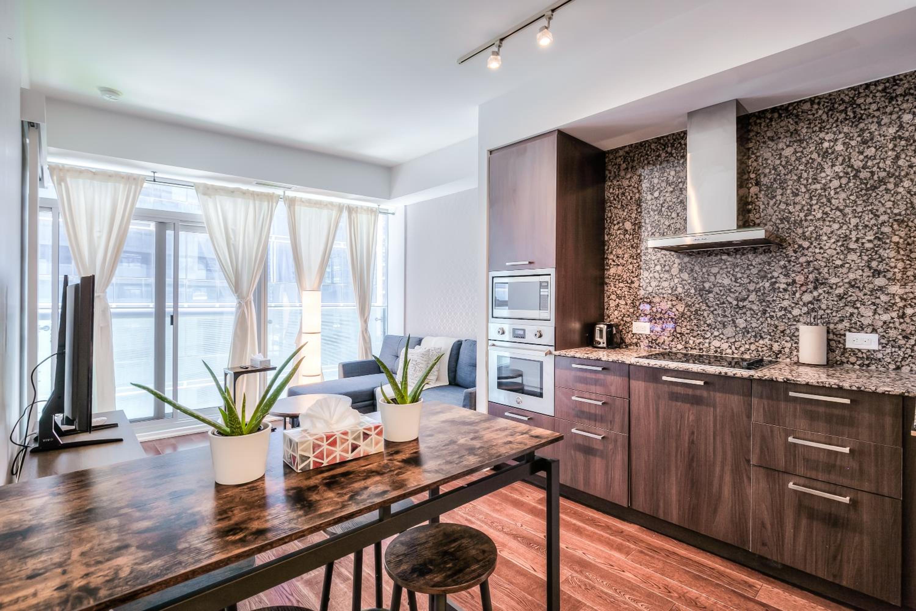 The York Suites