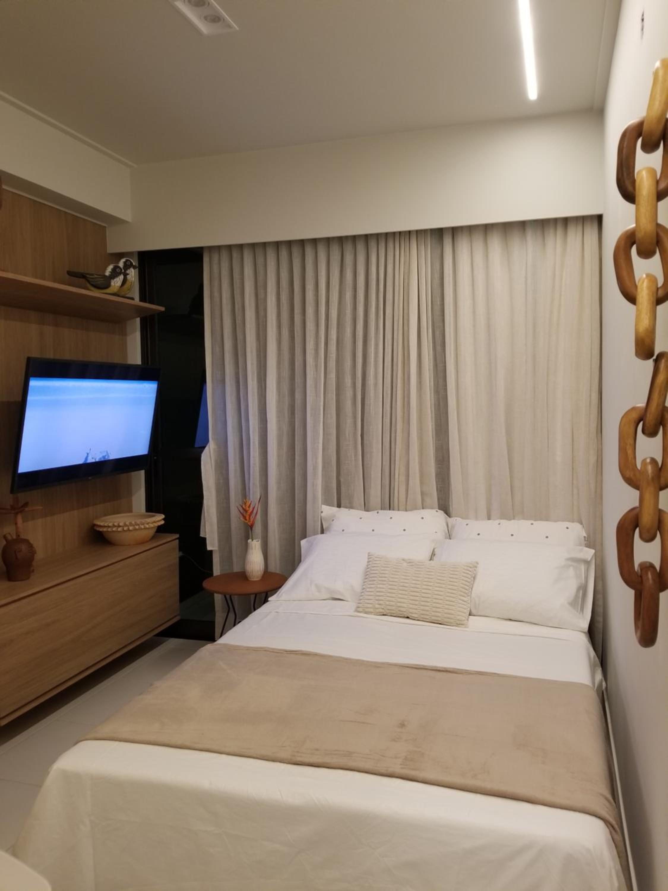 Flat Luxo Oasis do Mana 350m da praia, Polo Aquático-2Qts, 2Gar
