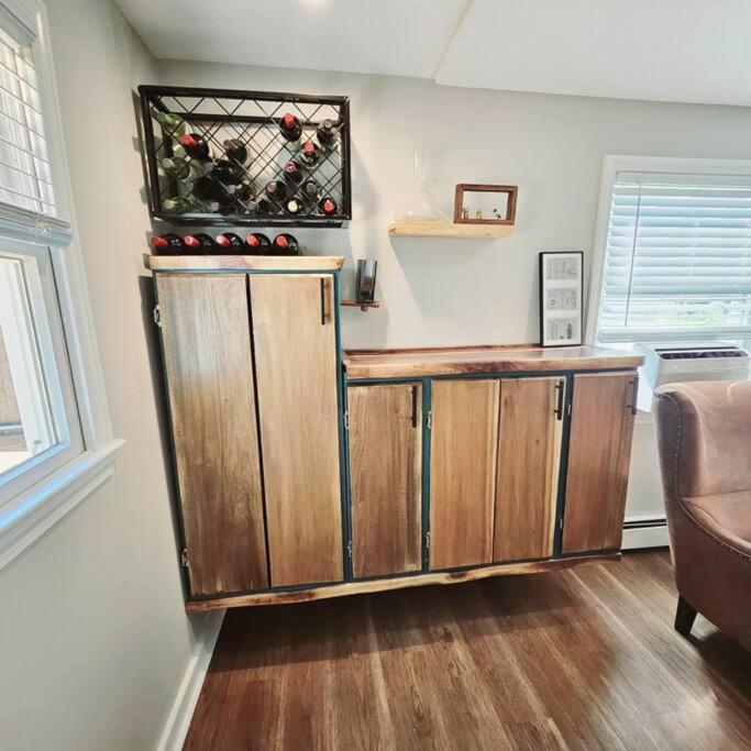 Middletown Modern Townhouse w/Private Fenced Yard - RIBryan Properties view 3