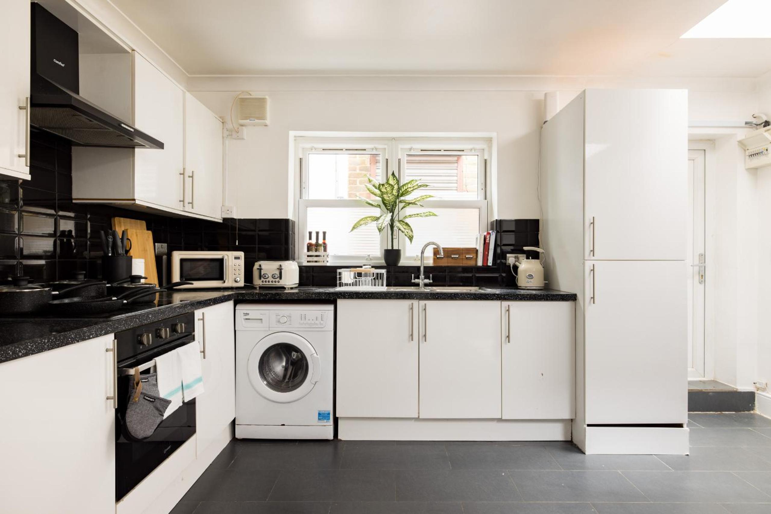 Tranquil 1 Bedroom Flat Hackney London
