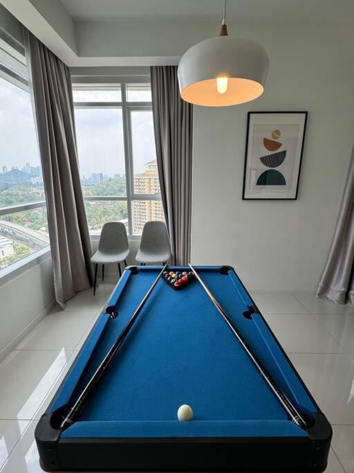 KL East Mall-TheRidge-PS4-Pool Table-Netflix
