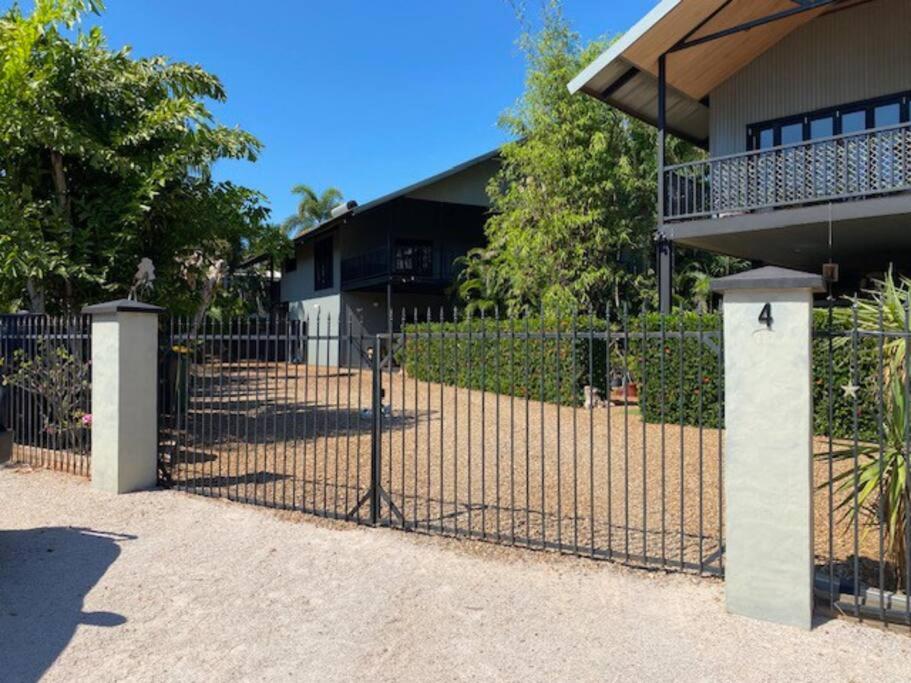 Cable Beach Vacations - Sunset Oasis - Property Image 8